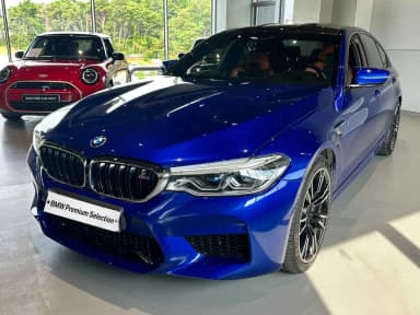 M5 (F90)