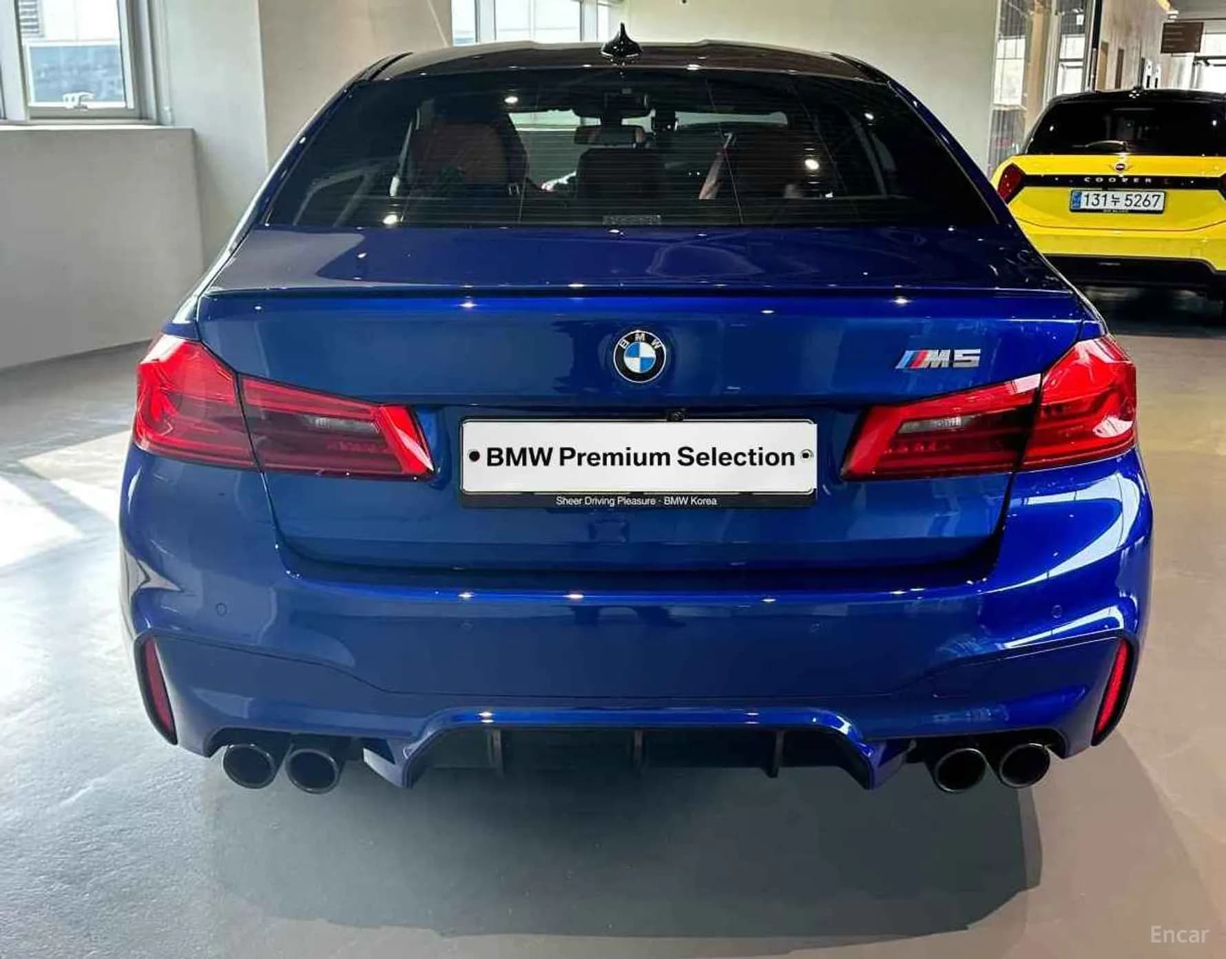 M5 (F90)