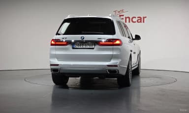 X7 (G07)