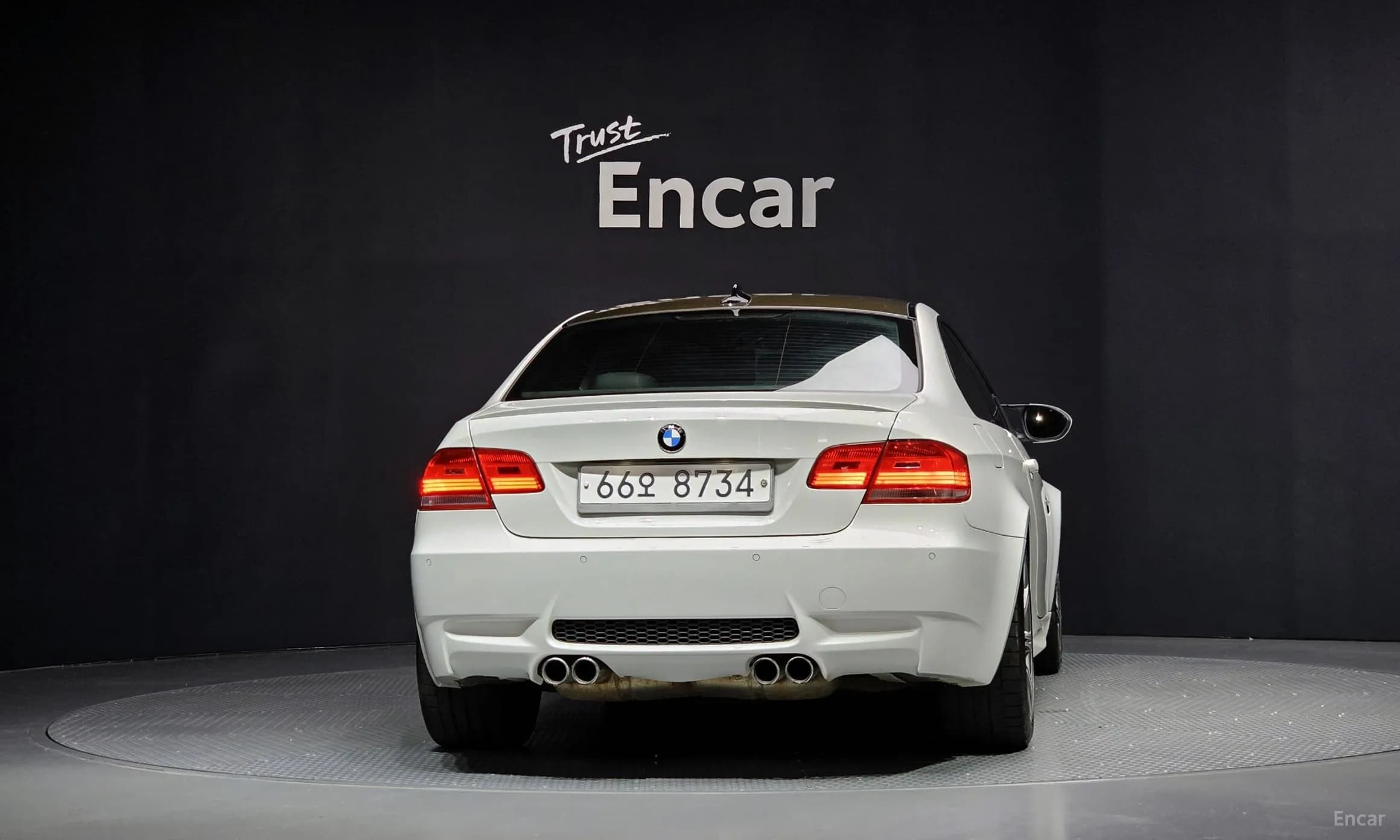 M3 (E90)
