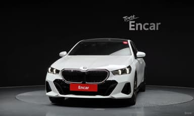 5 Series (G60)