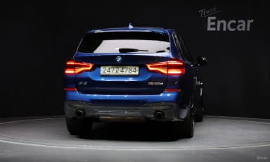 X3 (G01)