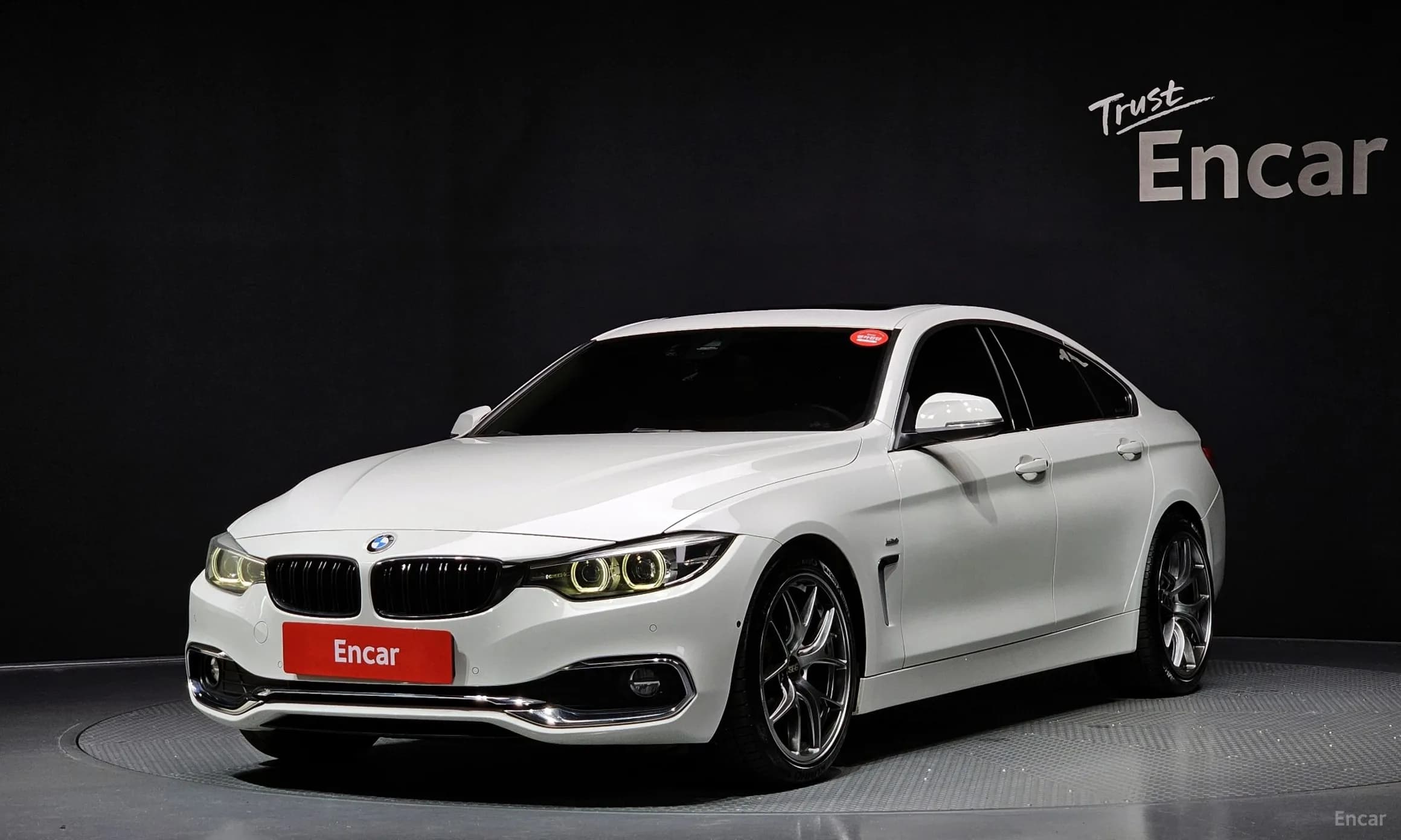 Series 4 (F32)