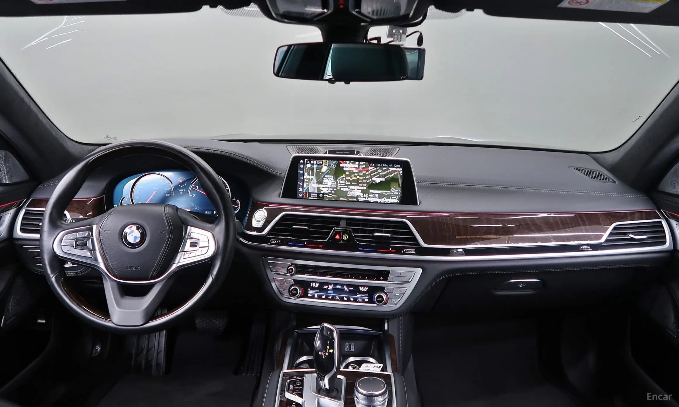 7 Series (G11)