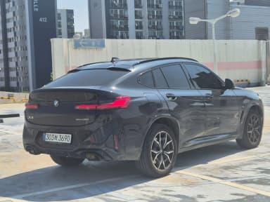 X4 (G02)