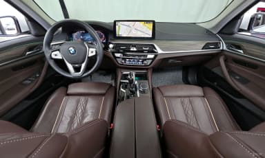 5 Series (G30)