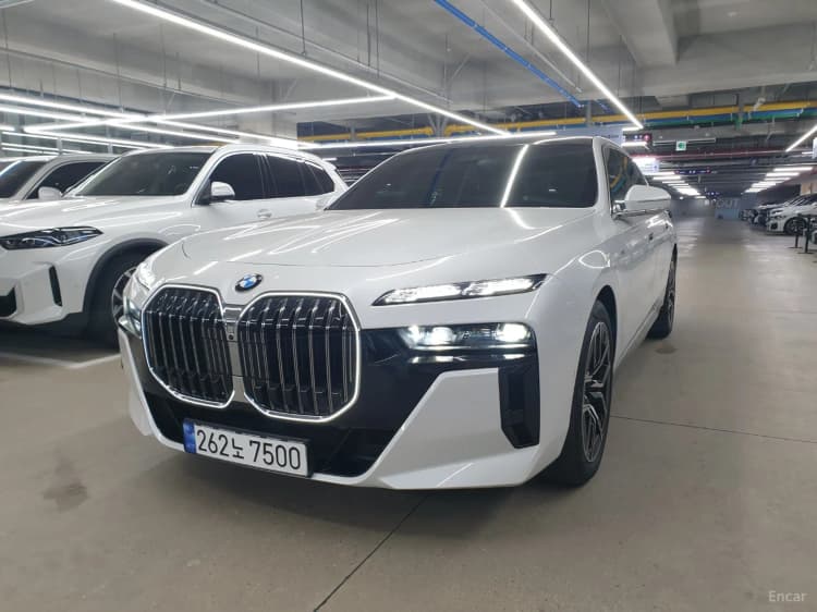 7 Series (G70)