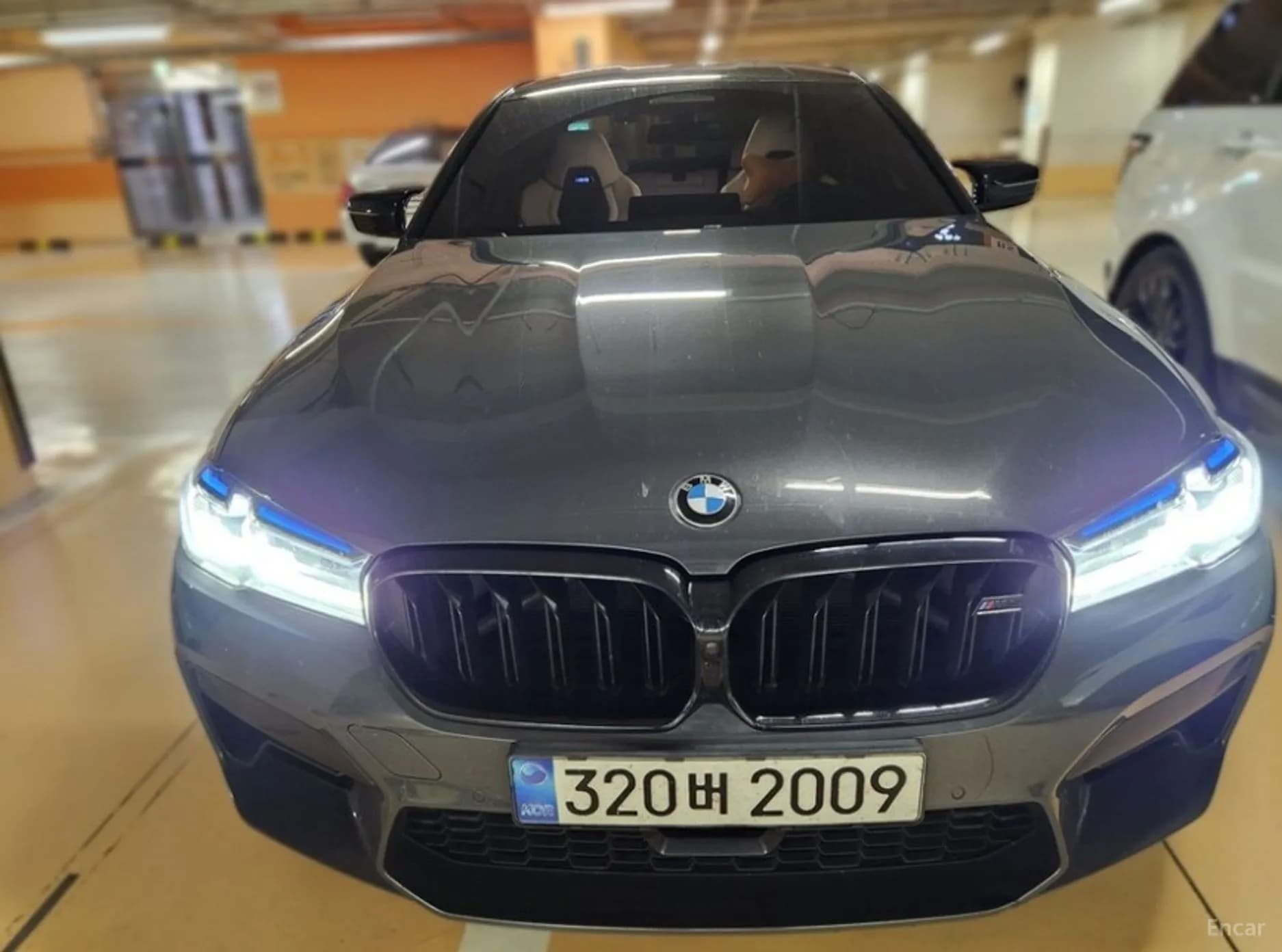 M5 (F90)