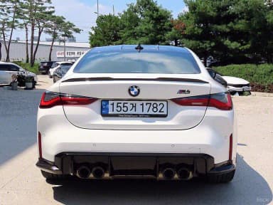 M4 (G82)