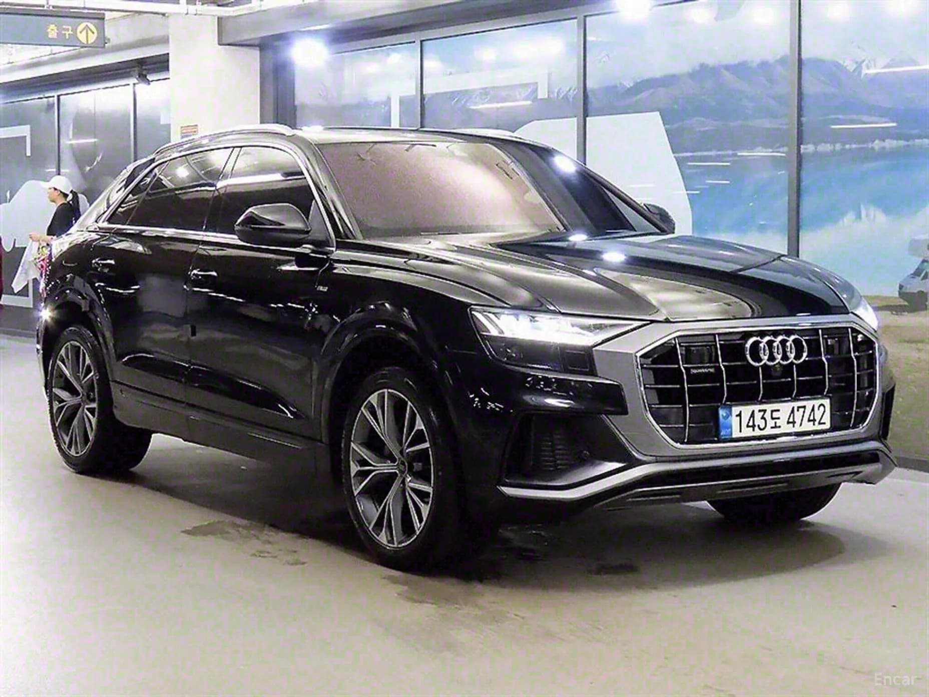 Q8 (4M)