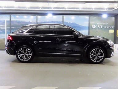 Q8 (4M)