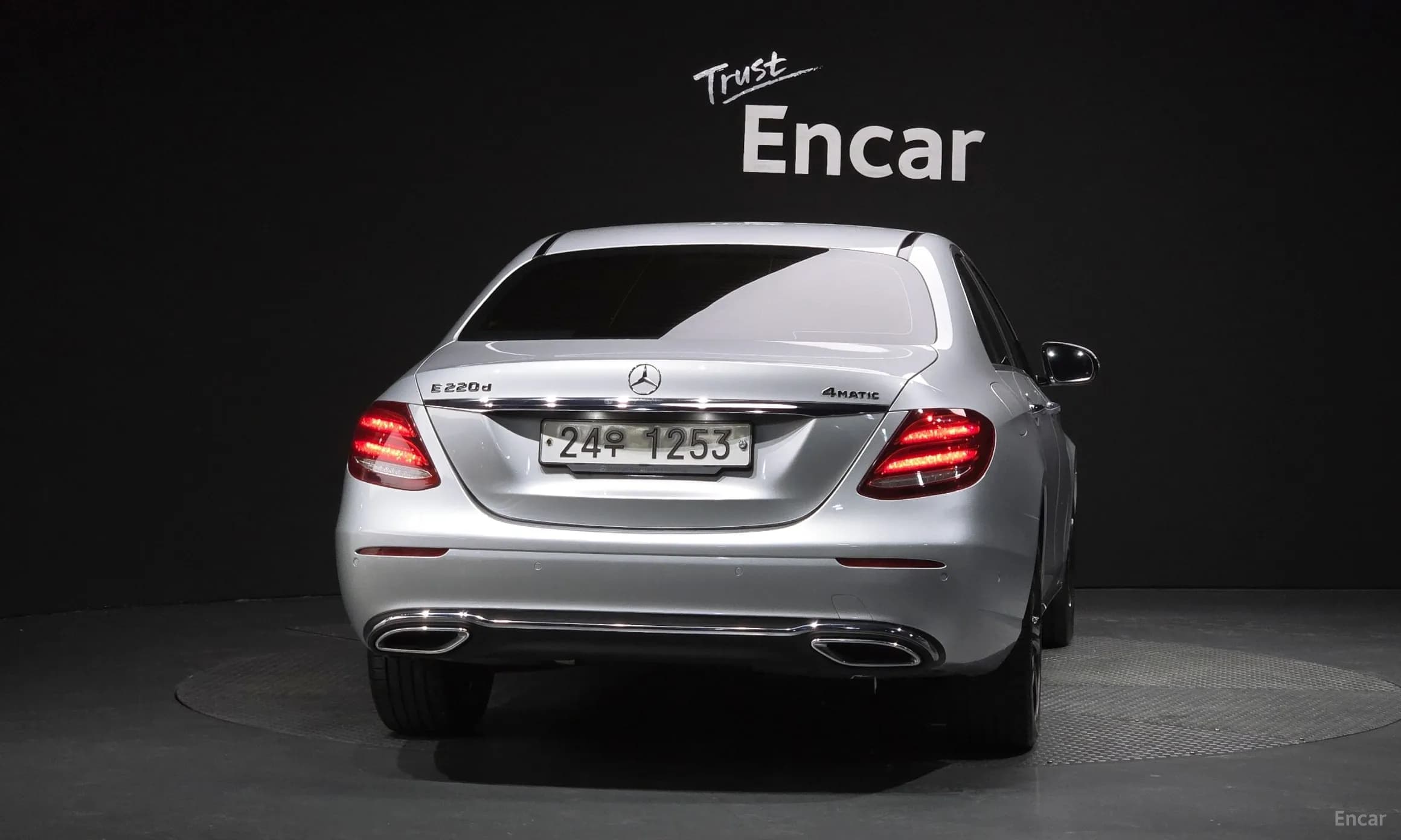 E-Class W213
