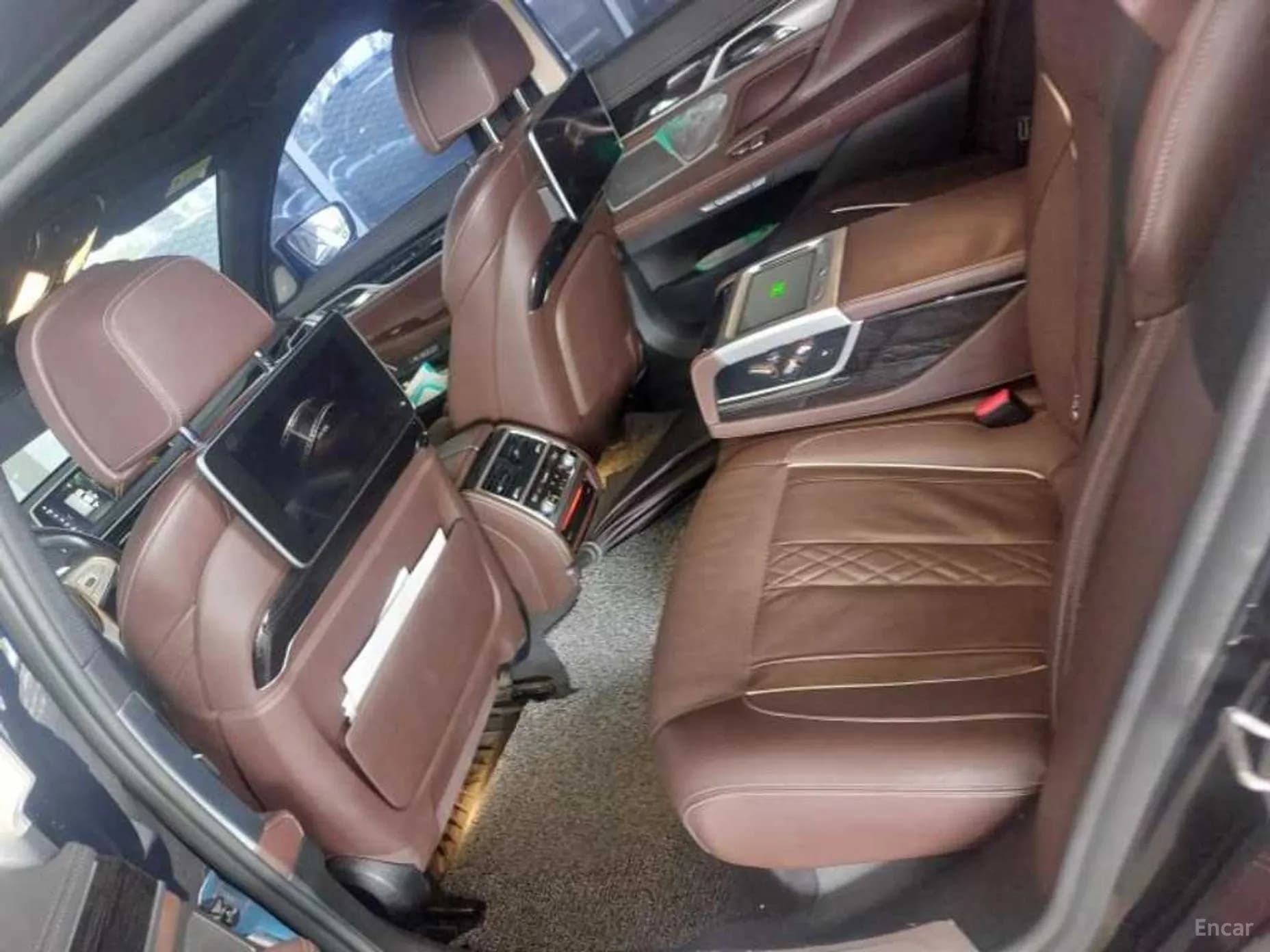 7 Series (G11)