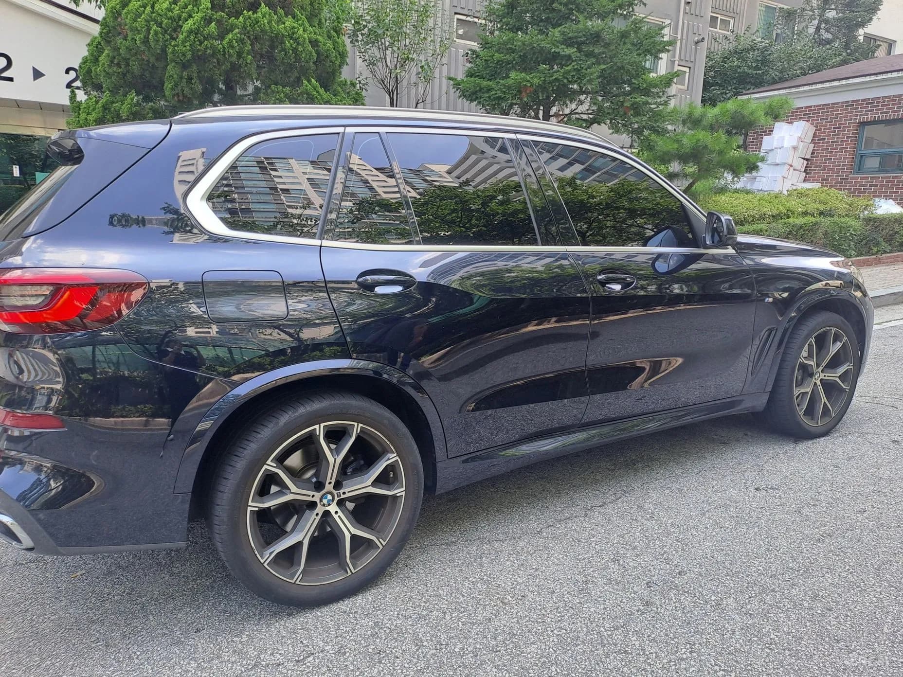 X5 (G05)