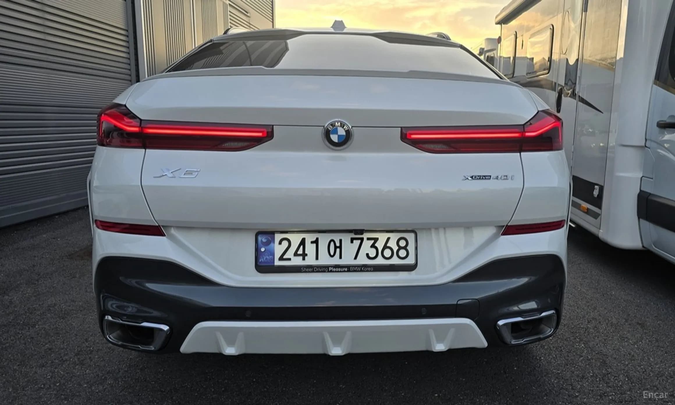 X6 (G06)