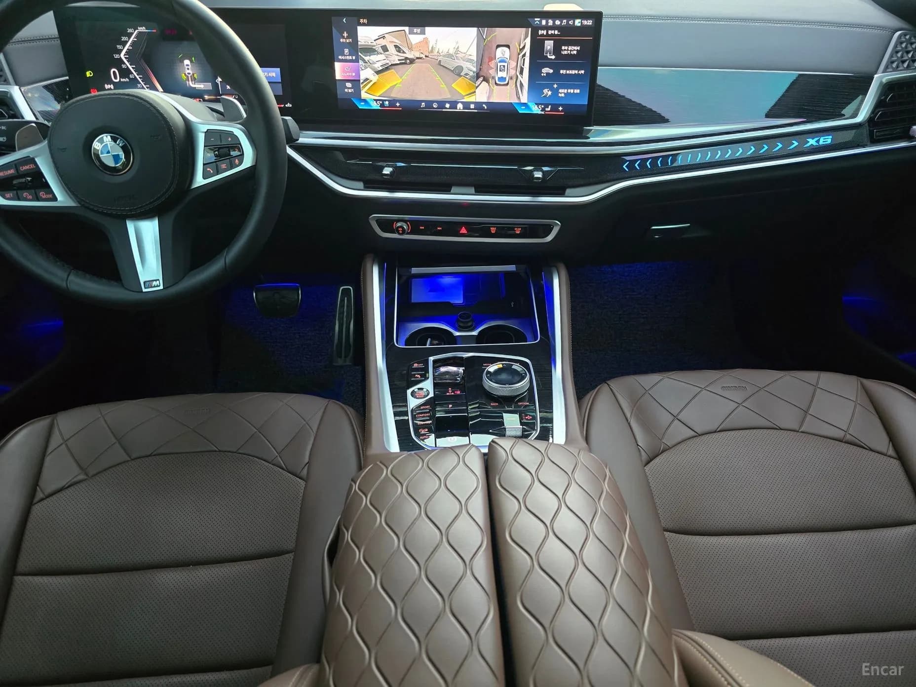 X6 (G06)