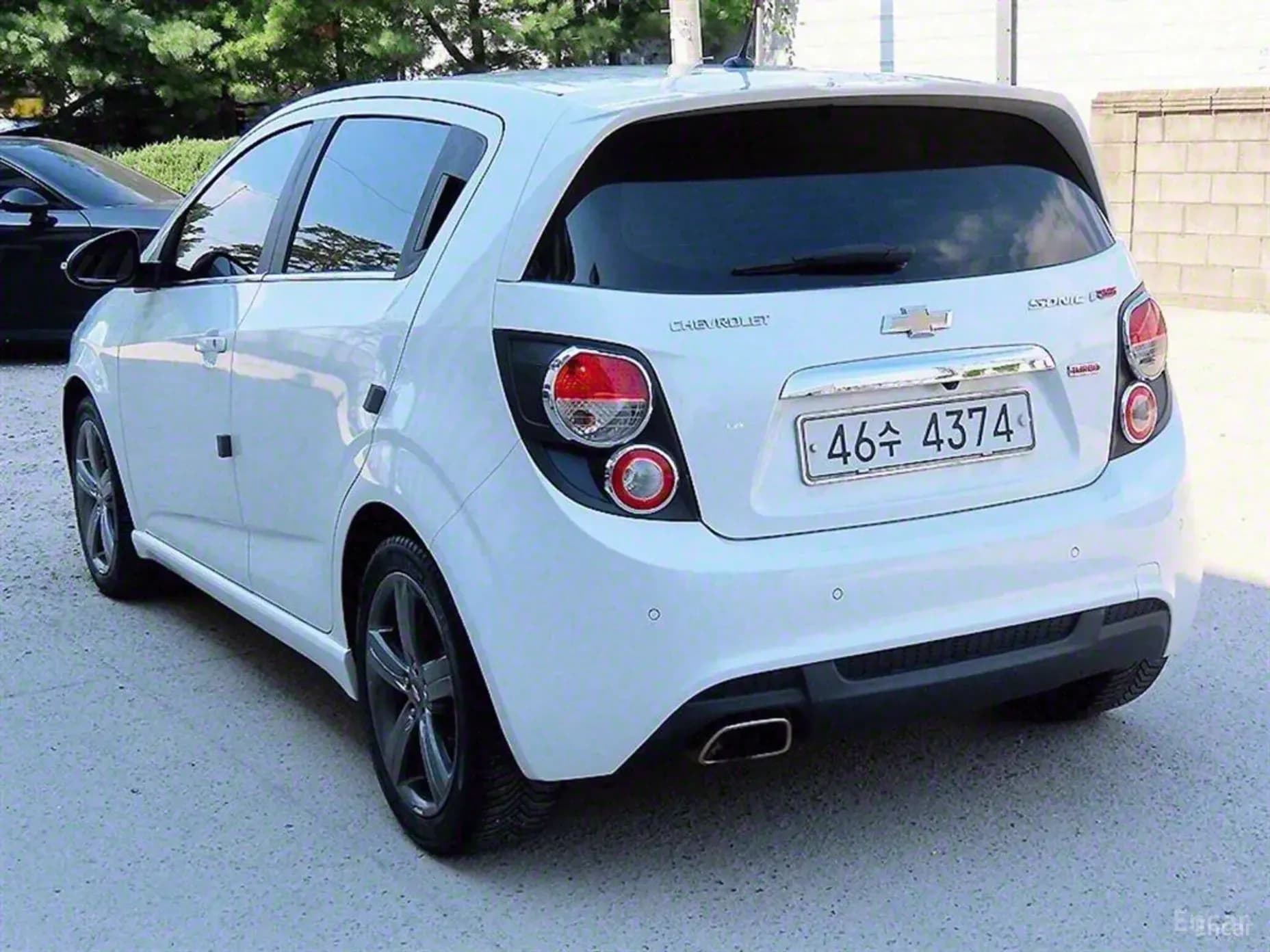 Aveo Hatchback