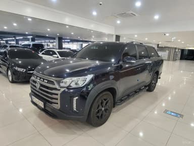 Rexton Sports Khan