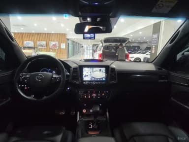Rexton Sports Khan