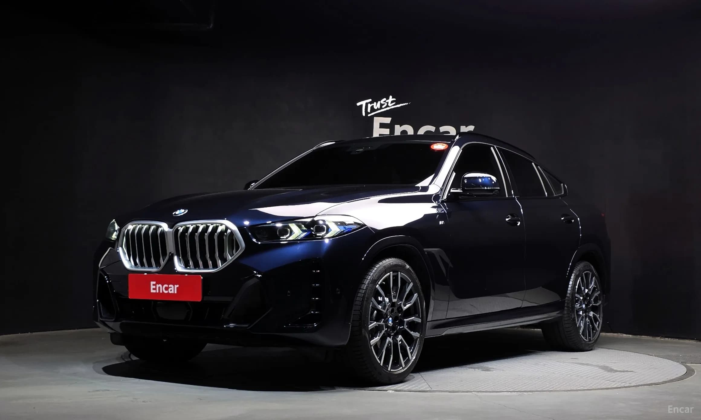X6 (G06)