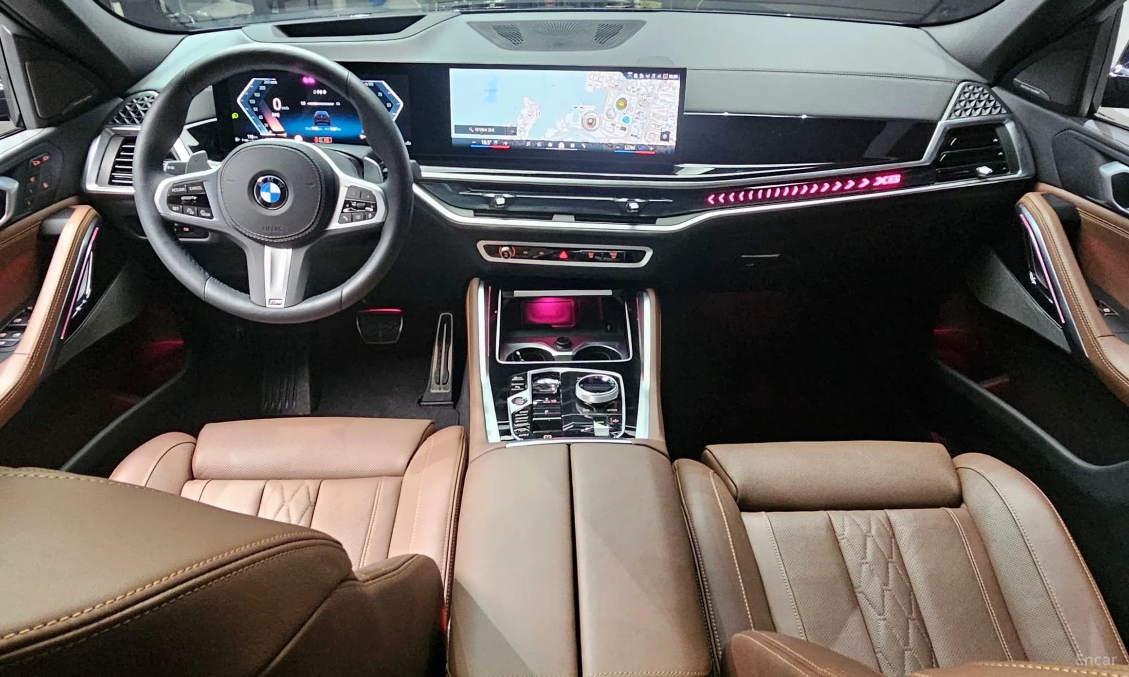 X6 (G06)