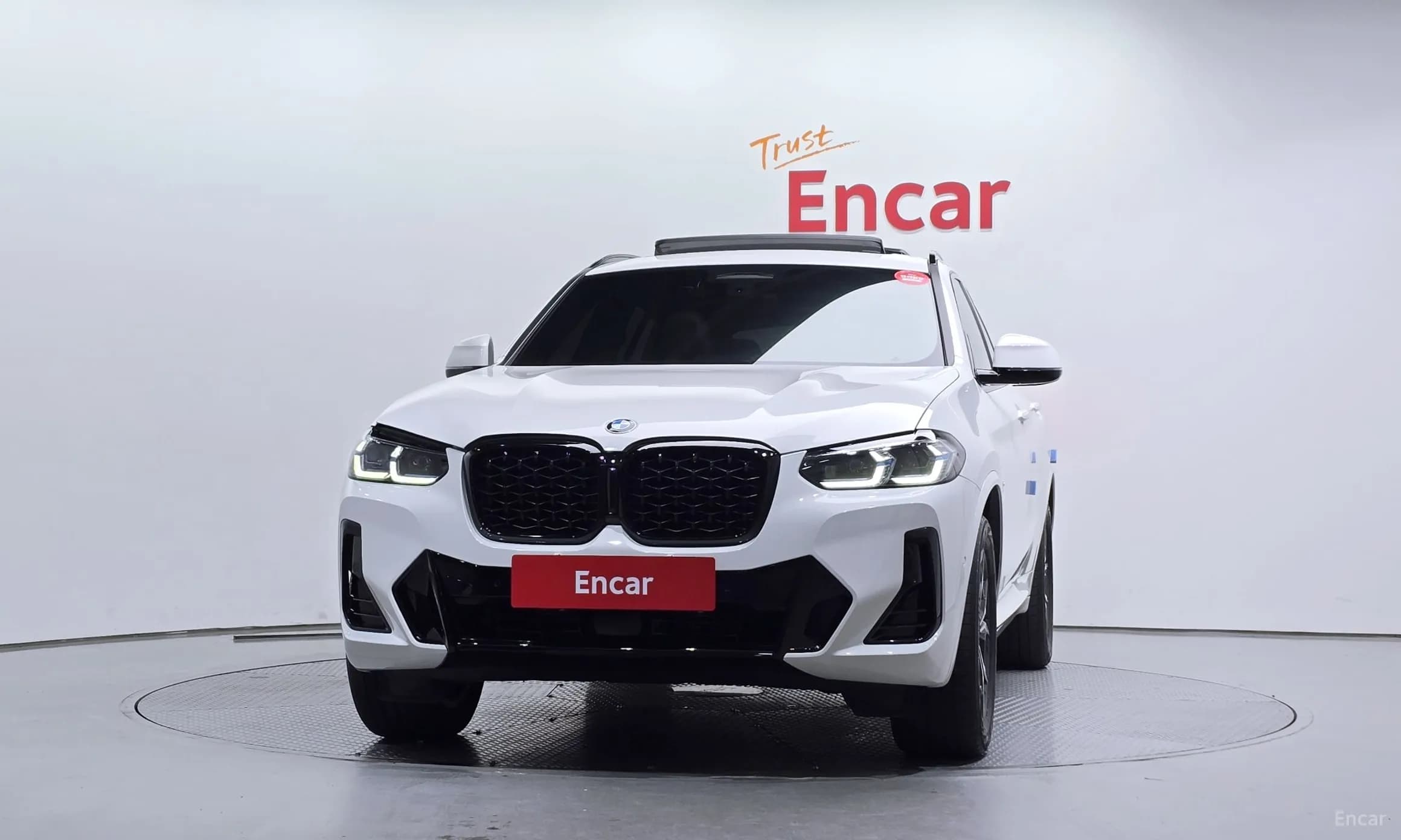X4 (G02)