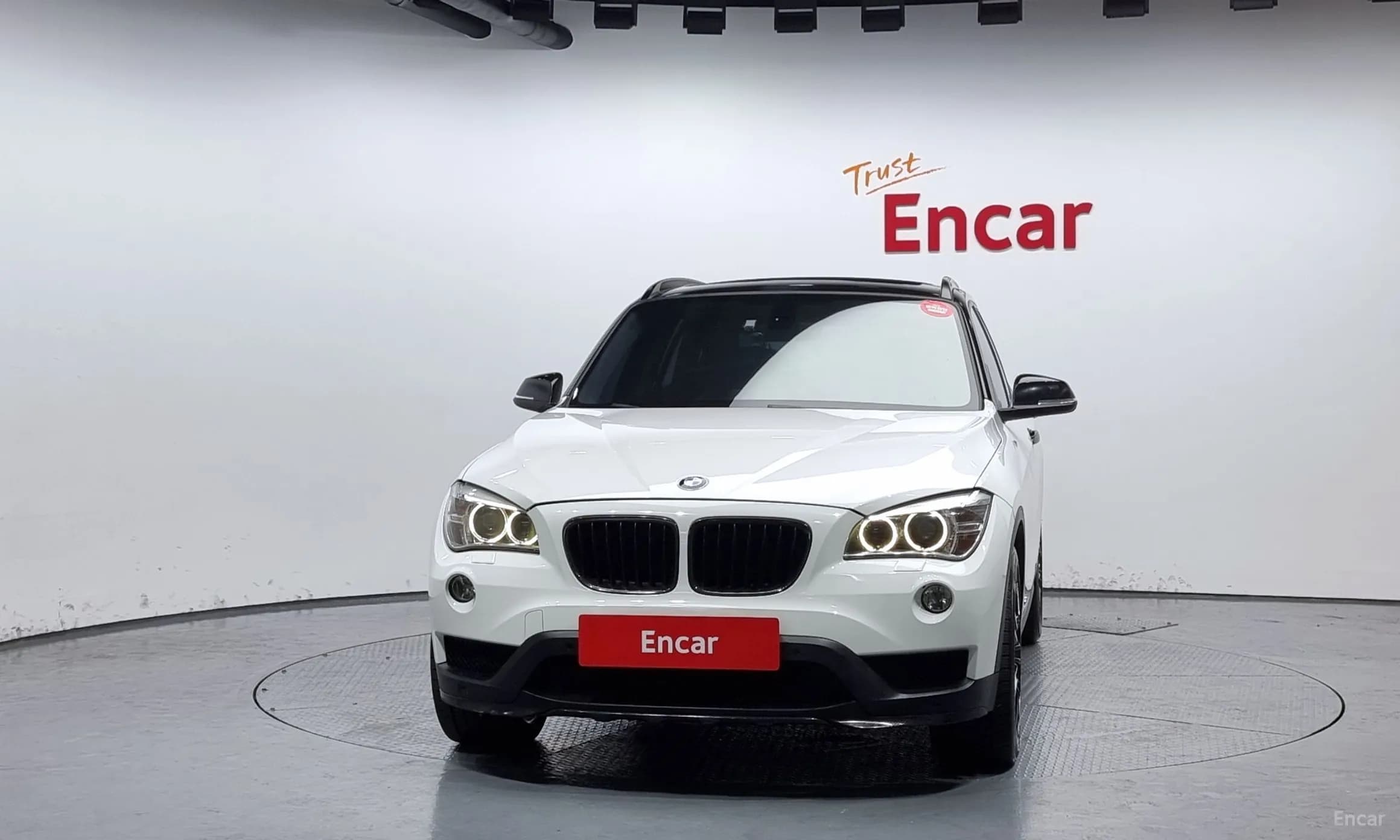 X1 (E84)
