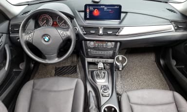 X1 (E84)