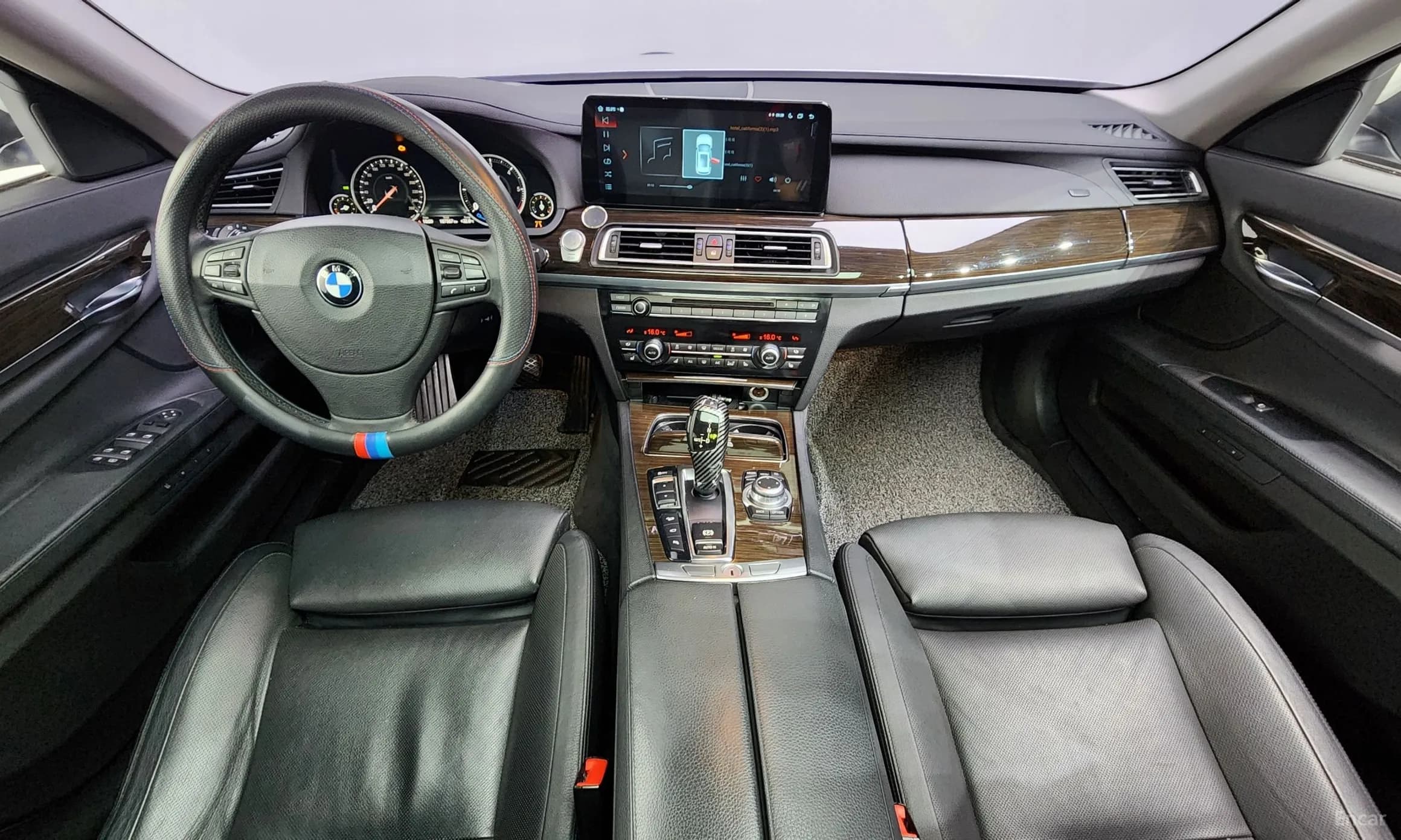 7 Series (F01)