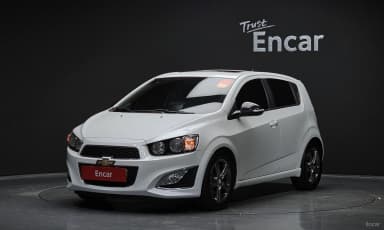 Aveo Hatchback