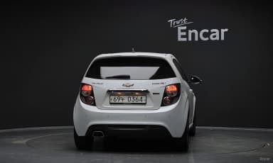 Aveo Hatchback