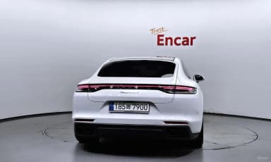 Panamera (971)