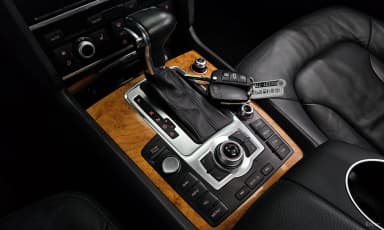 Q7