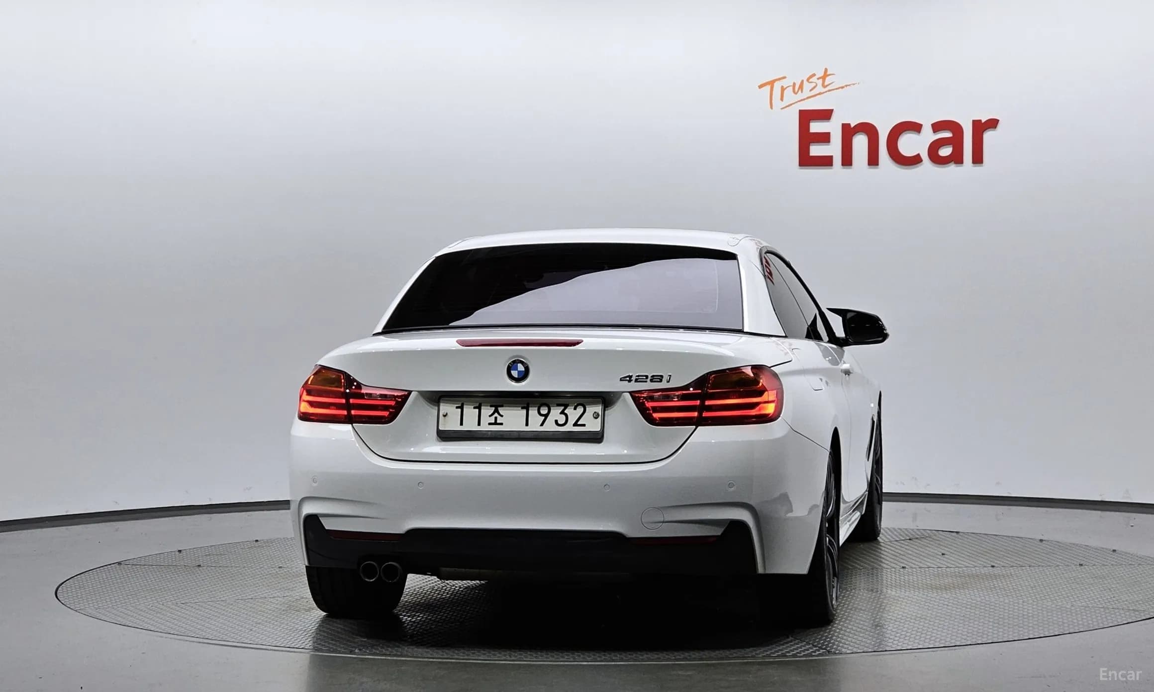 Series 4 (F32)