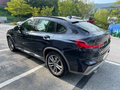 X4 (G02)