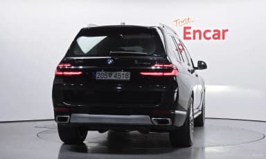 X7 (G07)