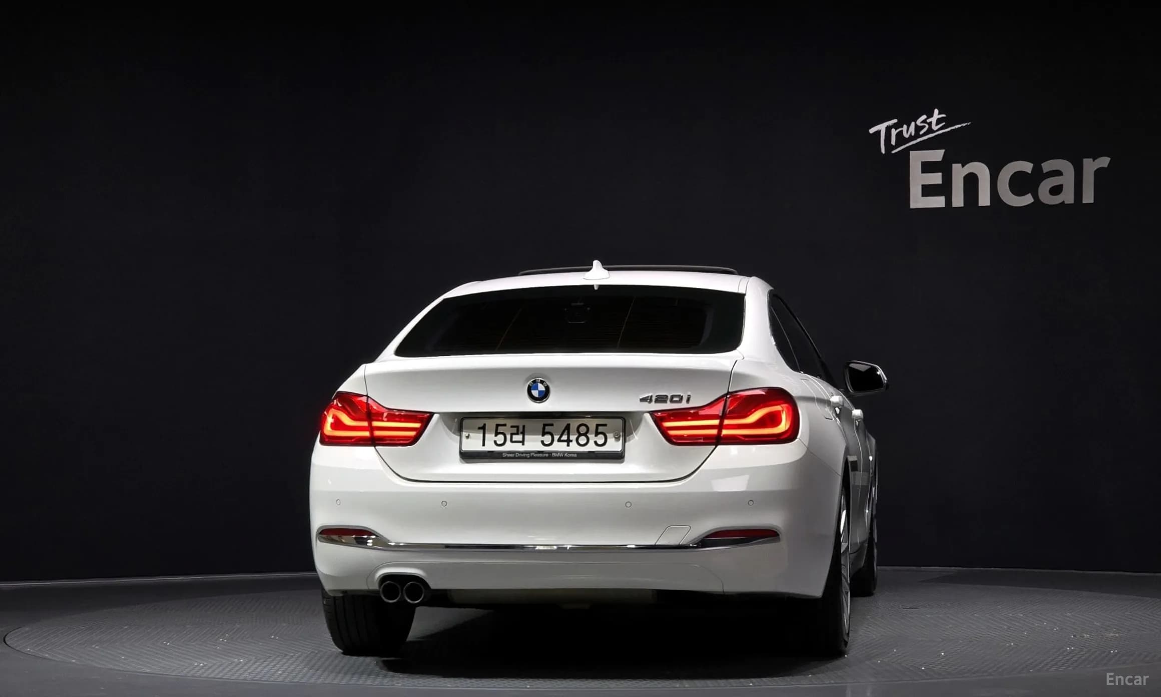 Series 4 (F32)