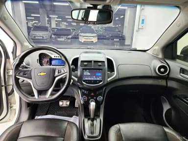 Aveo Hatchback