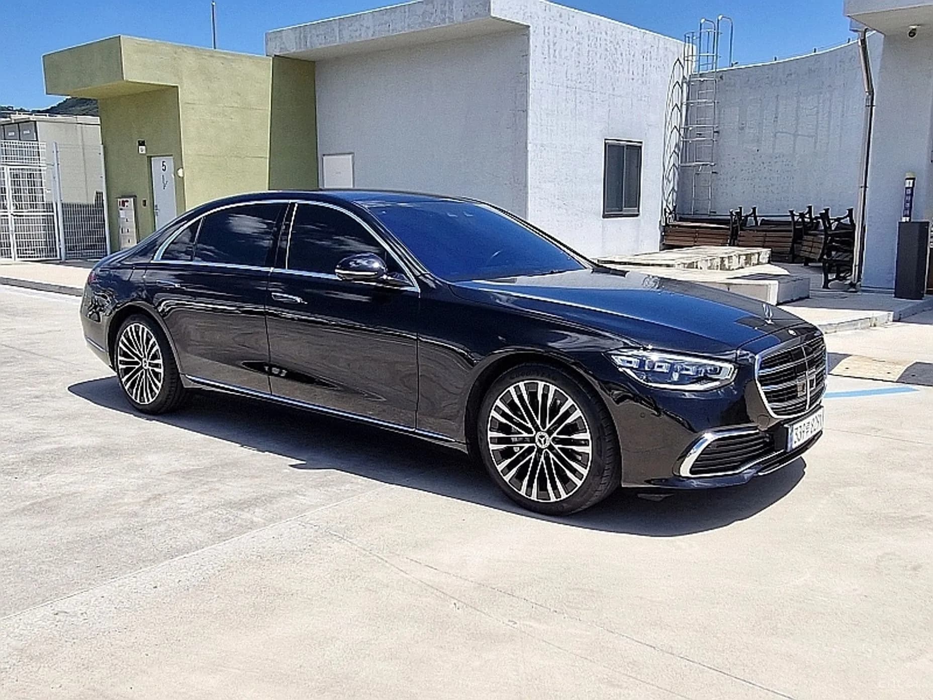 S-Class W223