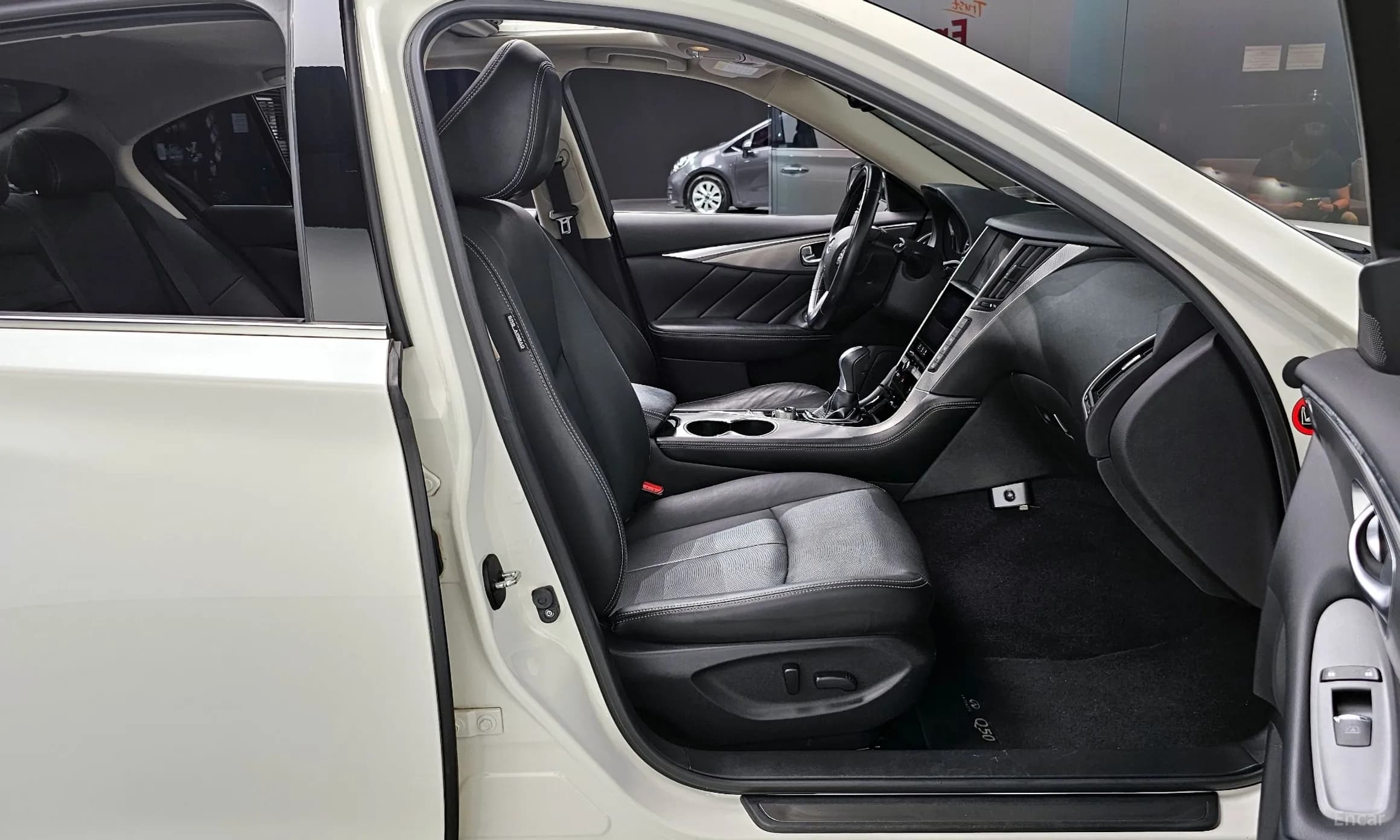 Q50