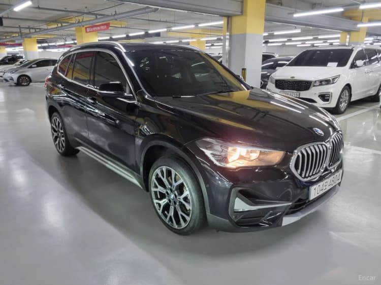 X1 (F48)