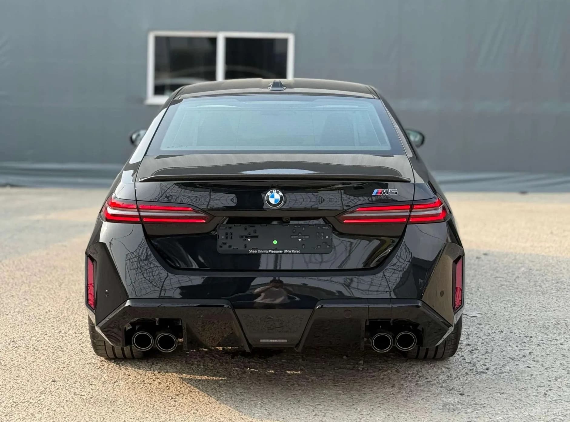 M5 (G90)