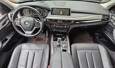 X5 (F15)