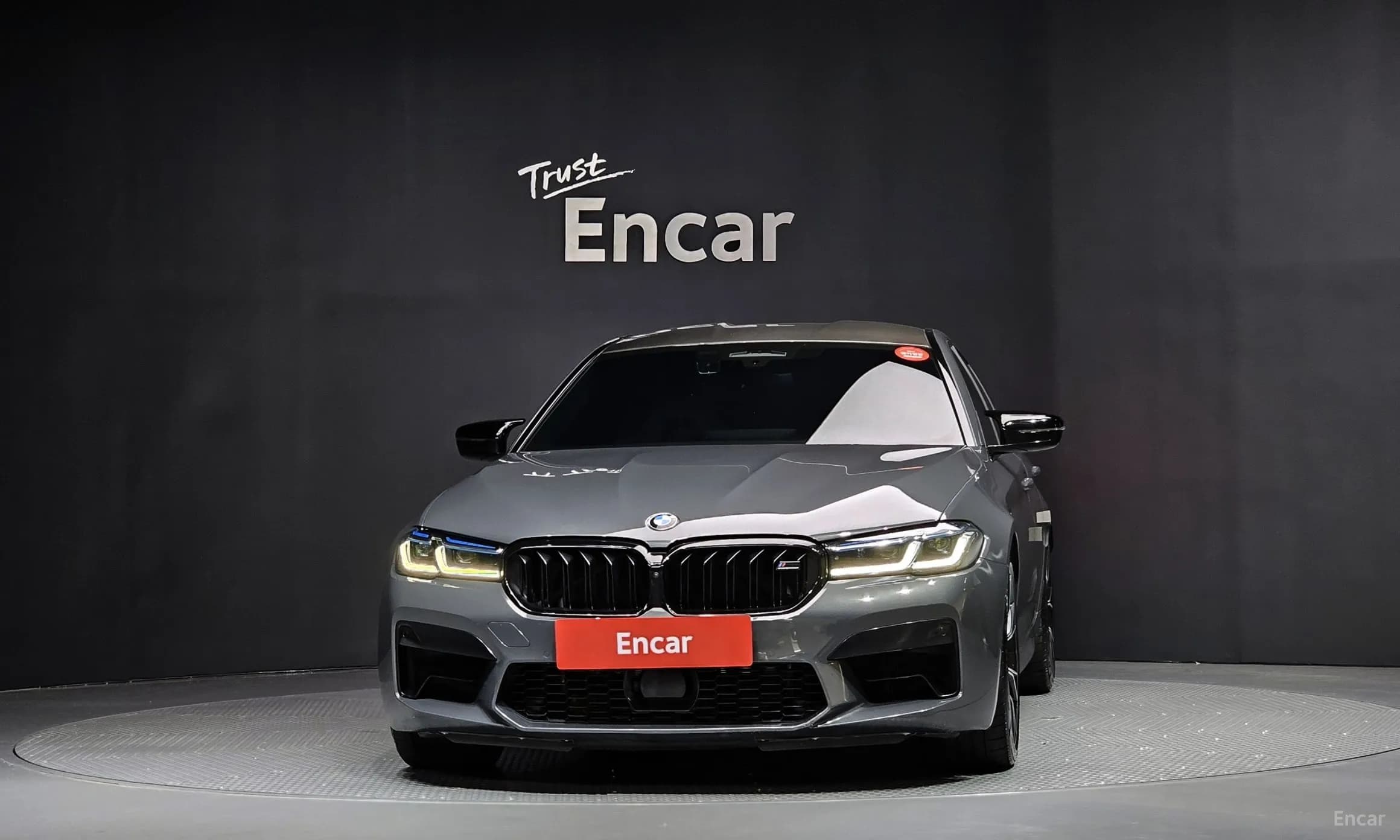 M5 (F90)