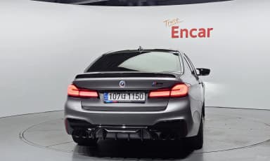 M5 (F90)