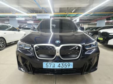 iX3