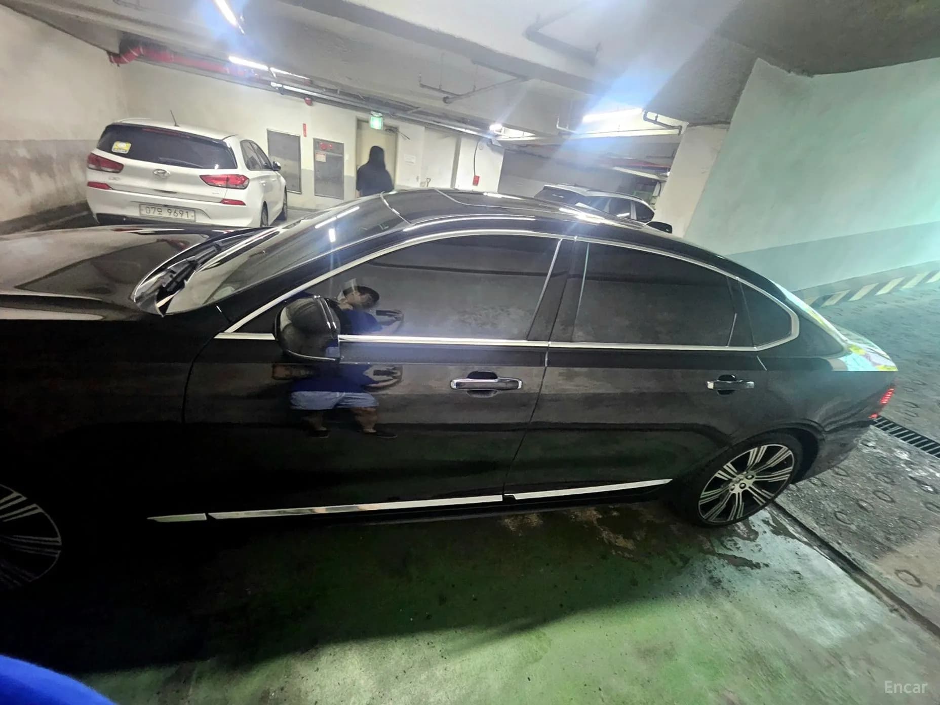 S90