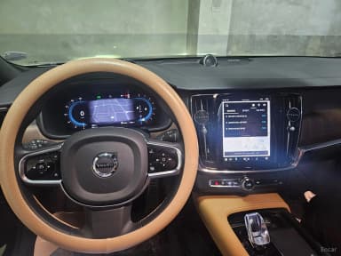 S90