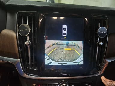 S90