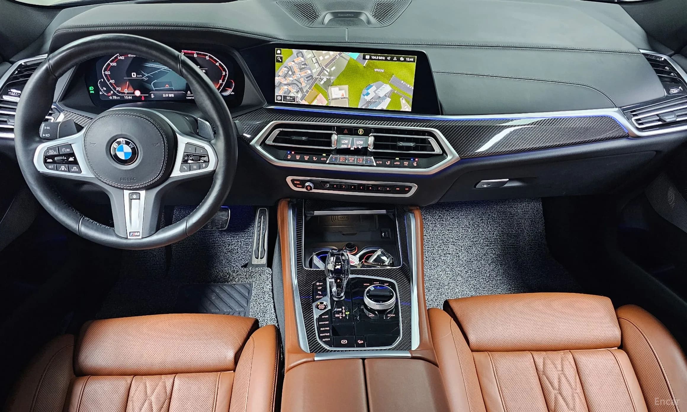 X6 (G06)